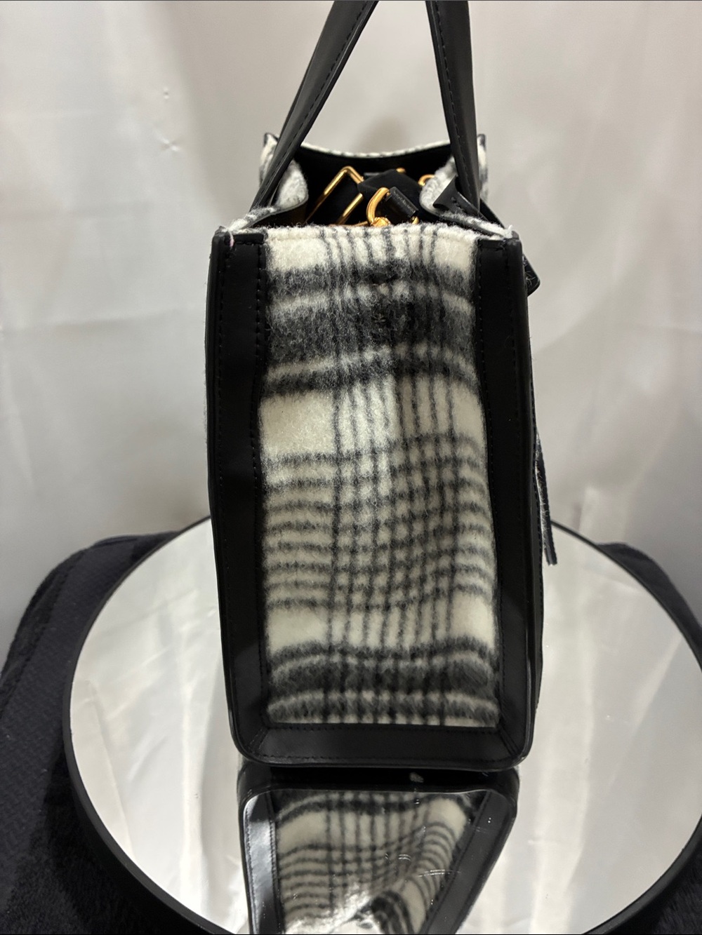 kate spade Black and White Plaid Tote EUC & accessories - Picture 5 of 9